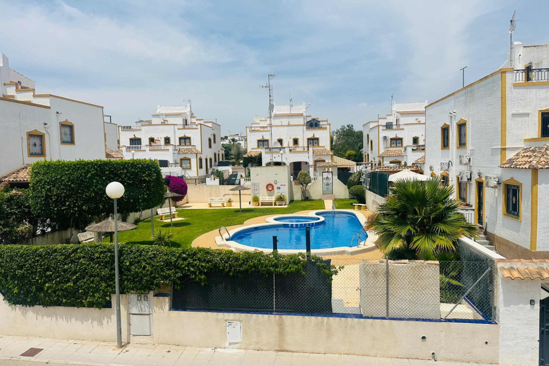 Herverkoop - 2. Town house / tussenwoning - Orihuela - Costa Blanca Zuid