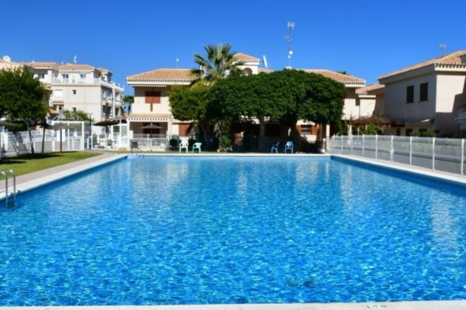 Herverkoop - 2. Town house / tussenwoning - Orihuela Costa - Costa Blanca Zuid