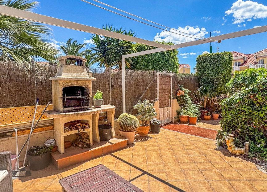 Herverkoop - 2. Town house / tussenwoning - Orihuela Costa - Los Almendros-La Florida