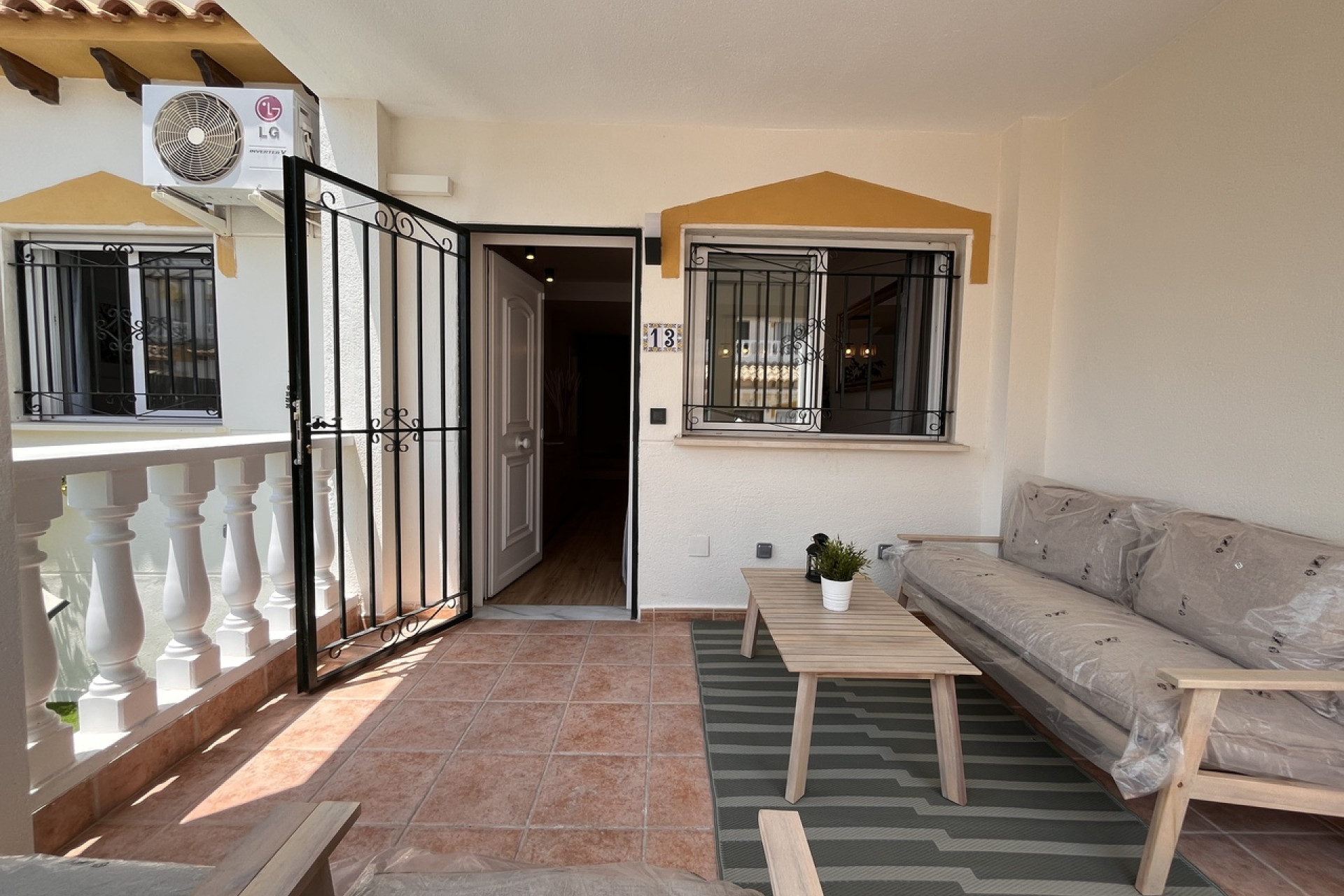 Herverkoop - 2. Town house / tussenwoning - Playa Flamenca - Costa Blanca Zuid
