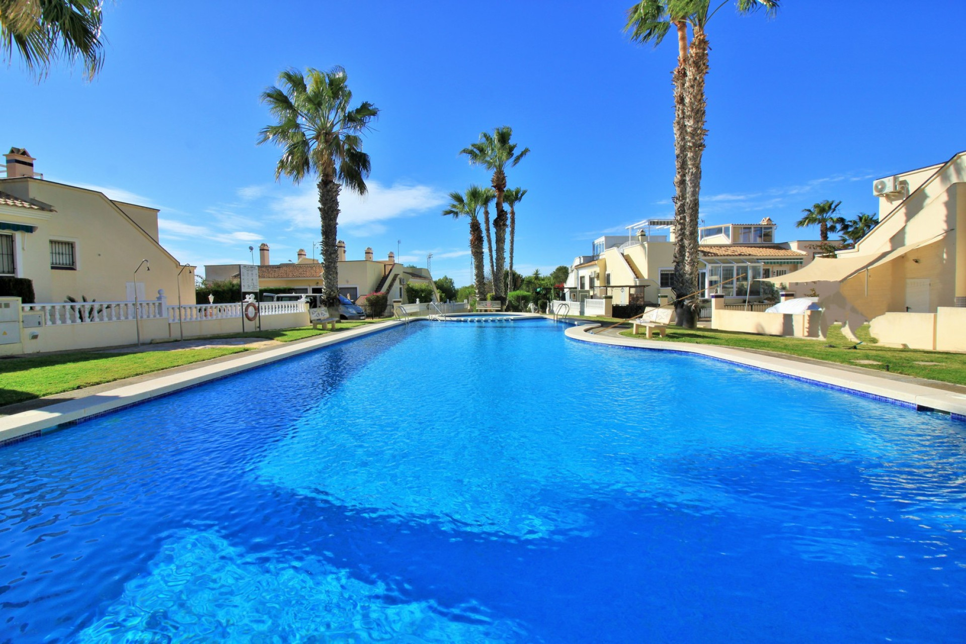 Herverkoop - 2. Town house / tussenwoning - Playa Flamenca - Costa Blanca Zuid