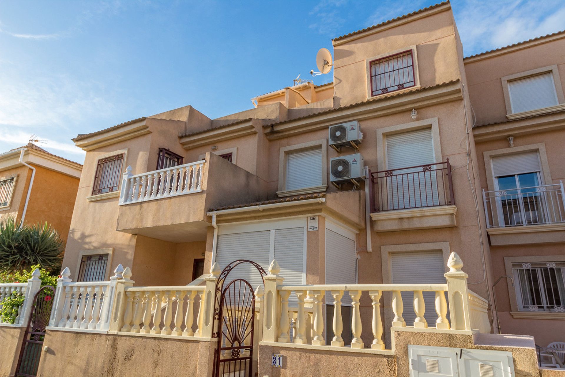 Herverkoop - 2. Town house / tussenwoning - Playa Flamenca - Costa Blanca Zuid