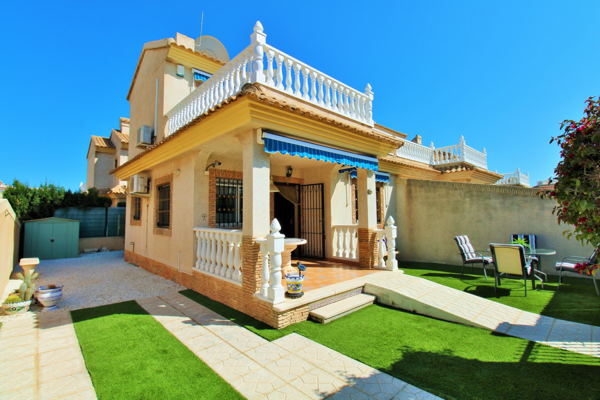 Herverkoop - 2. Town house / tussenwoning - Playa Flamenca - Costa Blanca Zuid