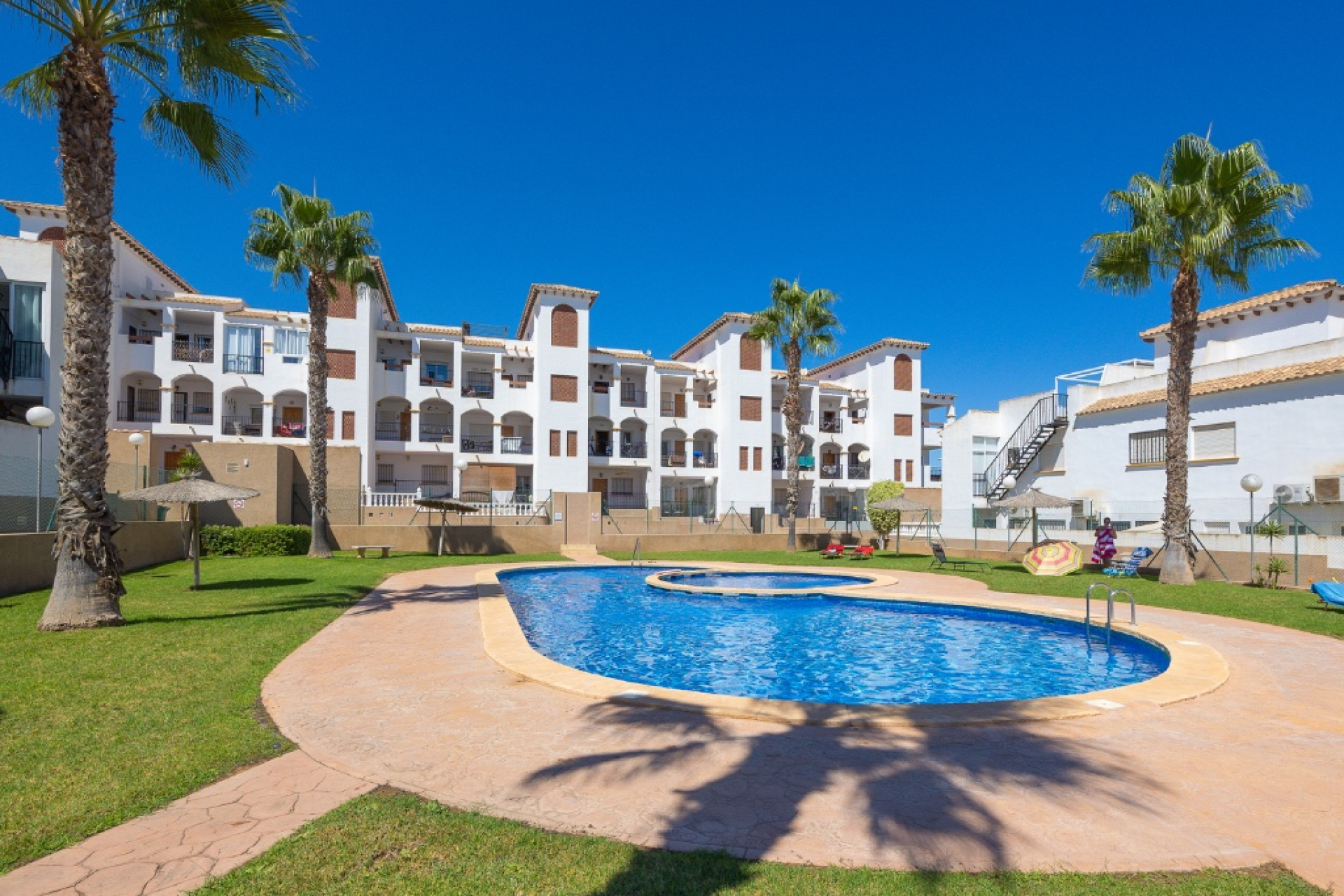 Herverkoop - 2. Town house / tussenwoning - Punta Prima - Costa Blanca Zuid