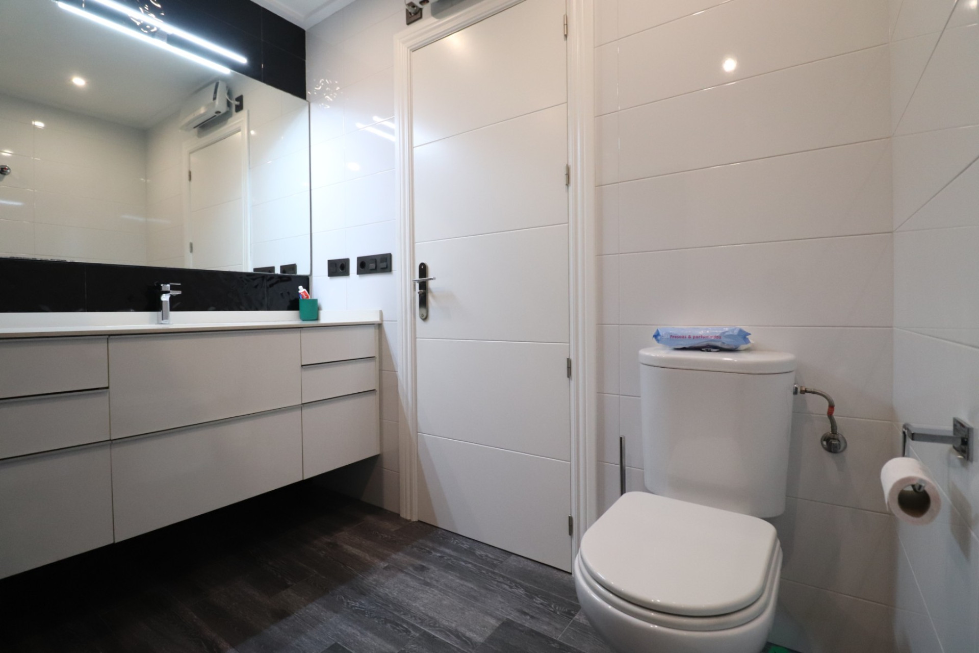 Herverkoop - 2. Town house / tussenwoning - Redovan - Costa Blanca Zuid