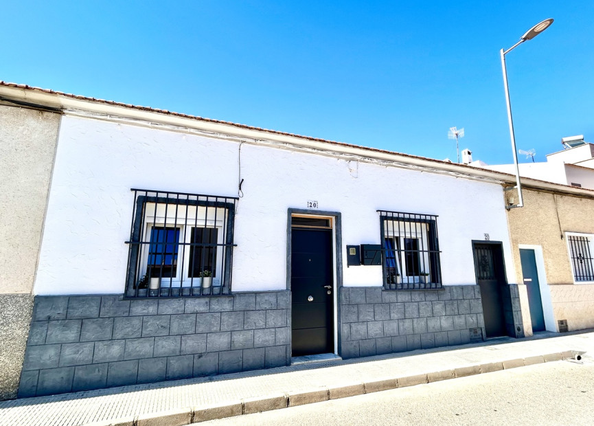 Herverkoop - 2. Town house / tussenwoning - San Miguel de Salinas - Costa Blanca Zuid