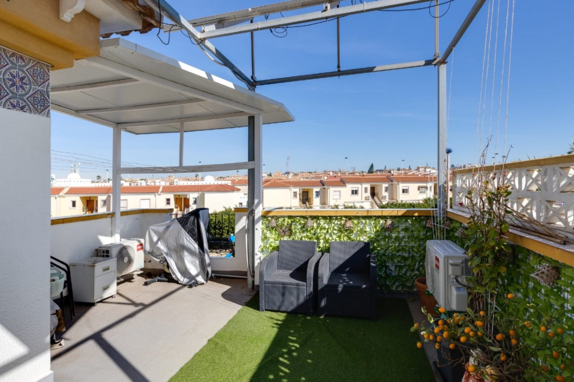 Herverkoop - 2. Town house / tussenwoning - Torrevieja - Aguas Nuevas