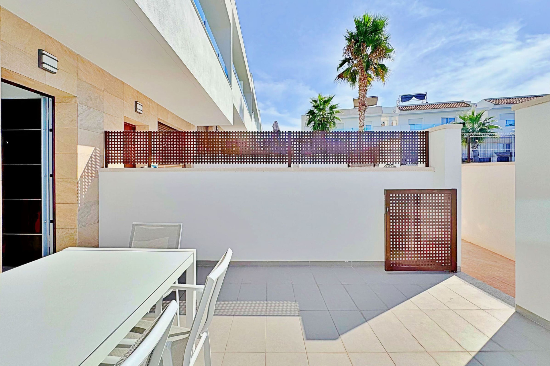 Herverkoop - 2. Town house / tussenwoning - Torrevieja - Costa Blanca Zuid
