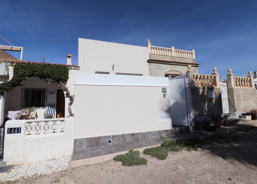 Herverkoop - 2. Town house / tussenwoning - Torrevieja - Costa Blanca Zuid