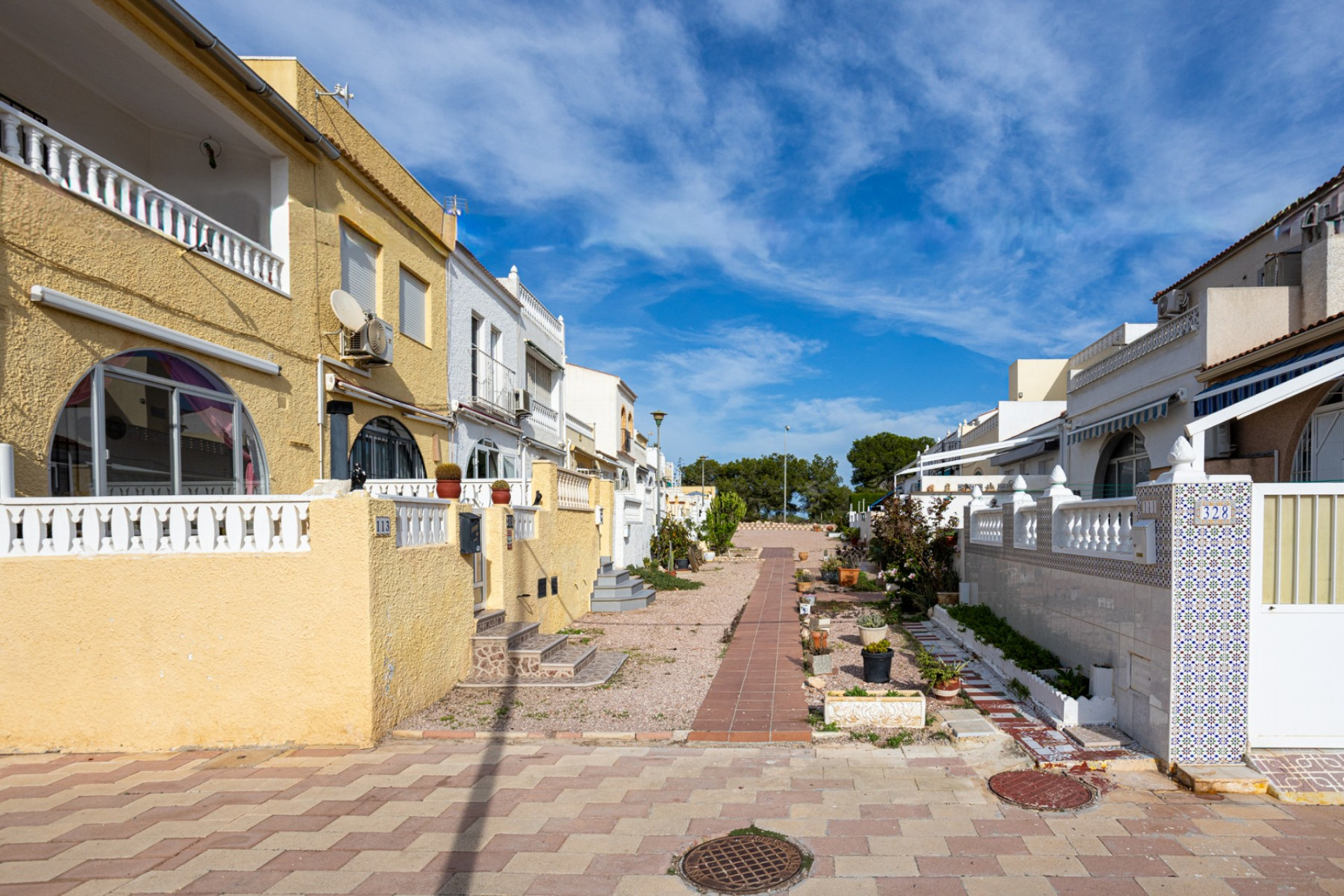 Herverkoop - 2. Town house / tussenwoning - Torrevieja - Costa Blanca Zuid