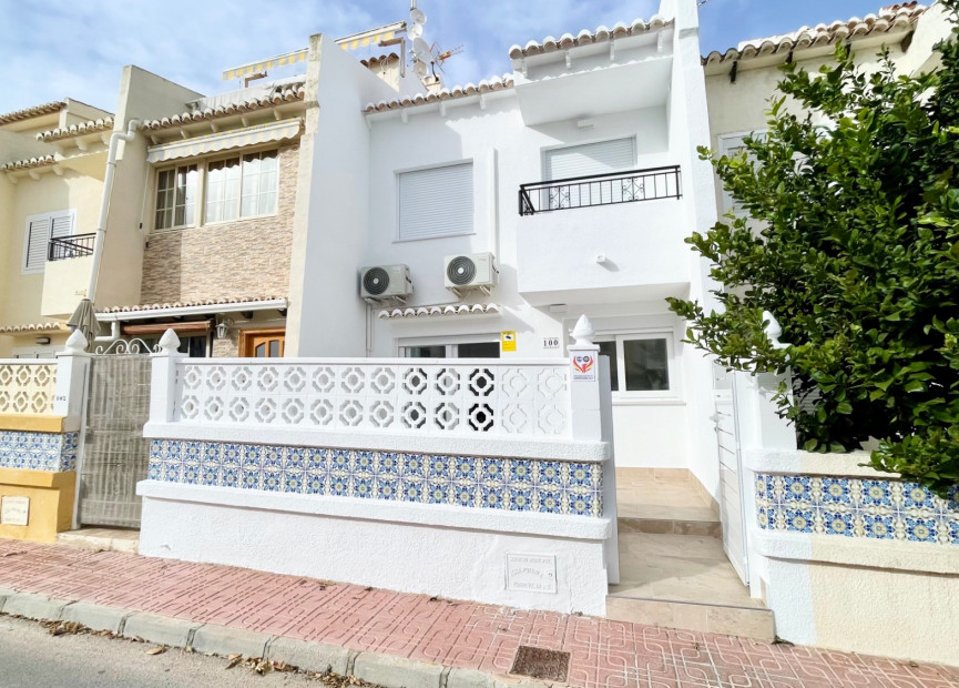Herverkoop - 2. Town house / tussenwoning - Torrevieja - Costa Blanca Zuid