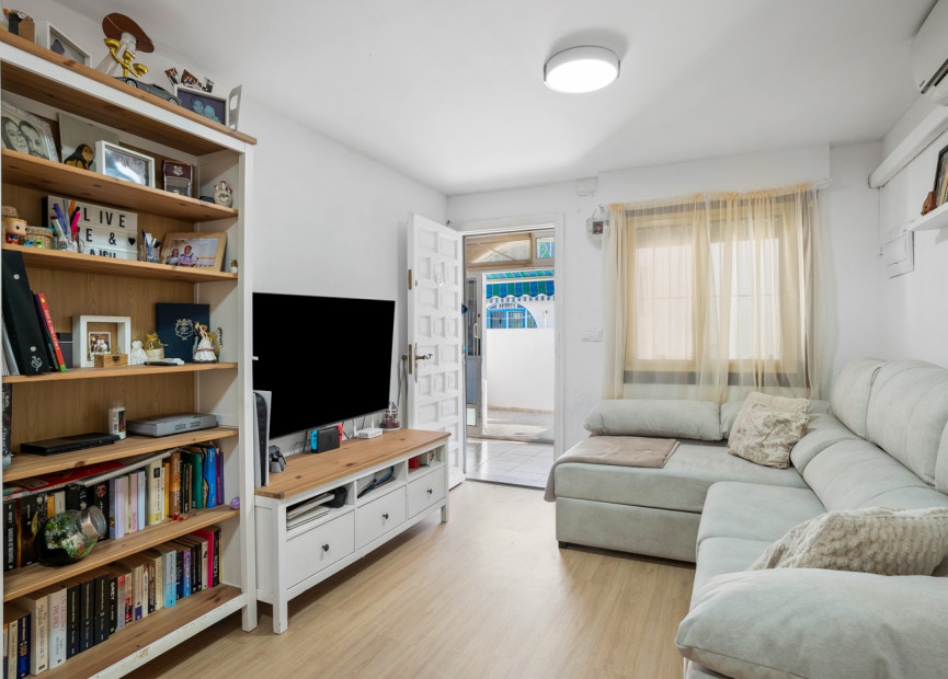 Herverkoop - 2. Town house / tussenwoning - Torrevieja - Costa Blanca Zuid