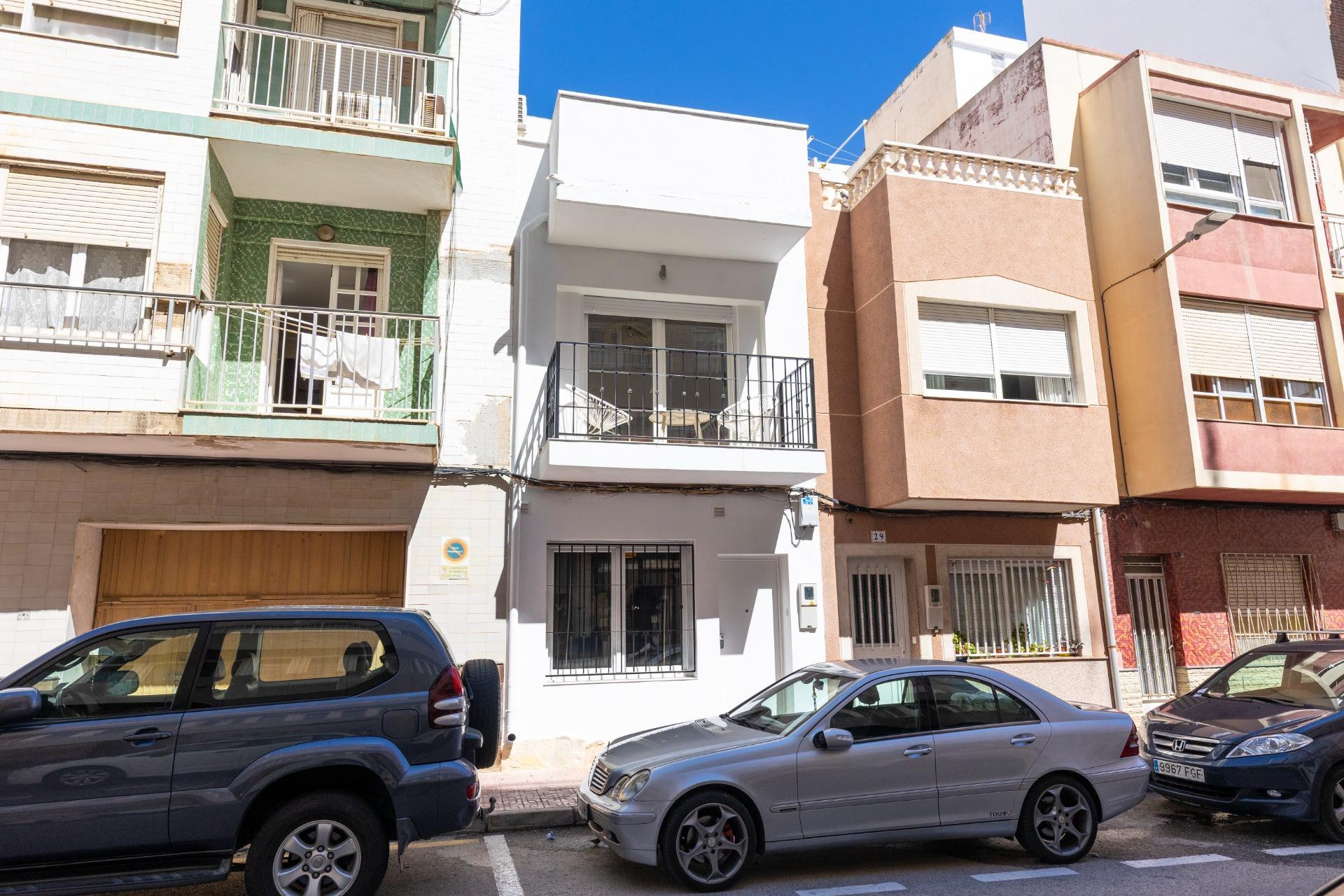 Herverkoop - 2. Town house / tussenwoning - Torrevieja - Costa Blanca Zuid