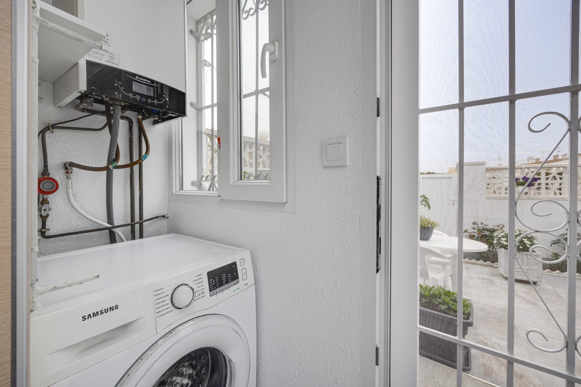 Herverkoop - 2. Town house / tussenwoning - Torrevieja - Costa Blanca Zuid