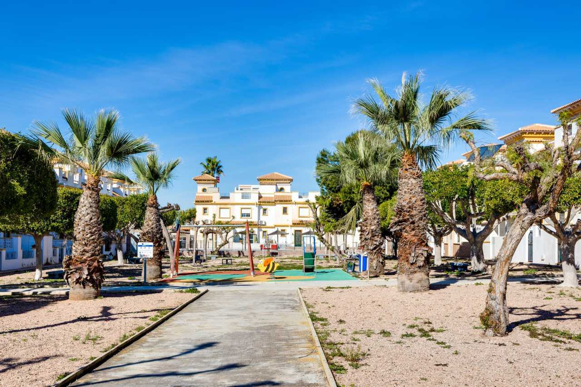 Herverkoop - 2. Town house / tussenwoning - Torrevieja - Costa Blanca Zuid