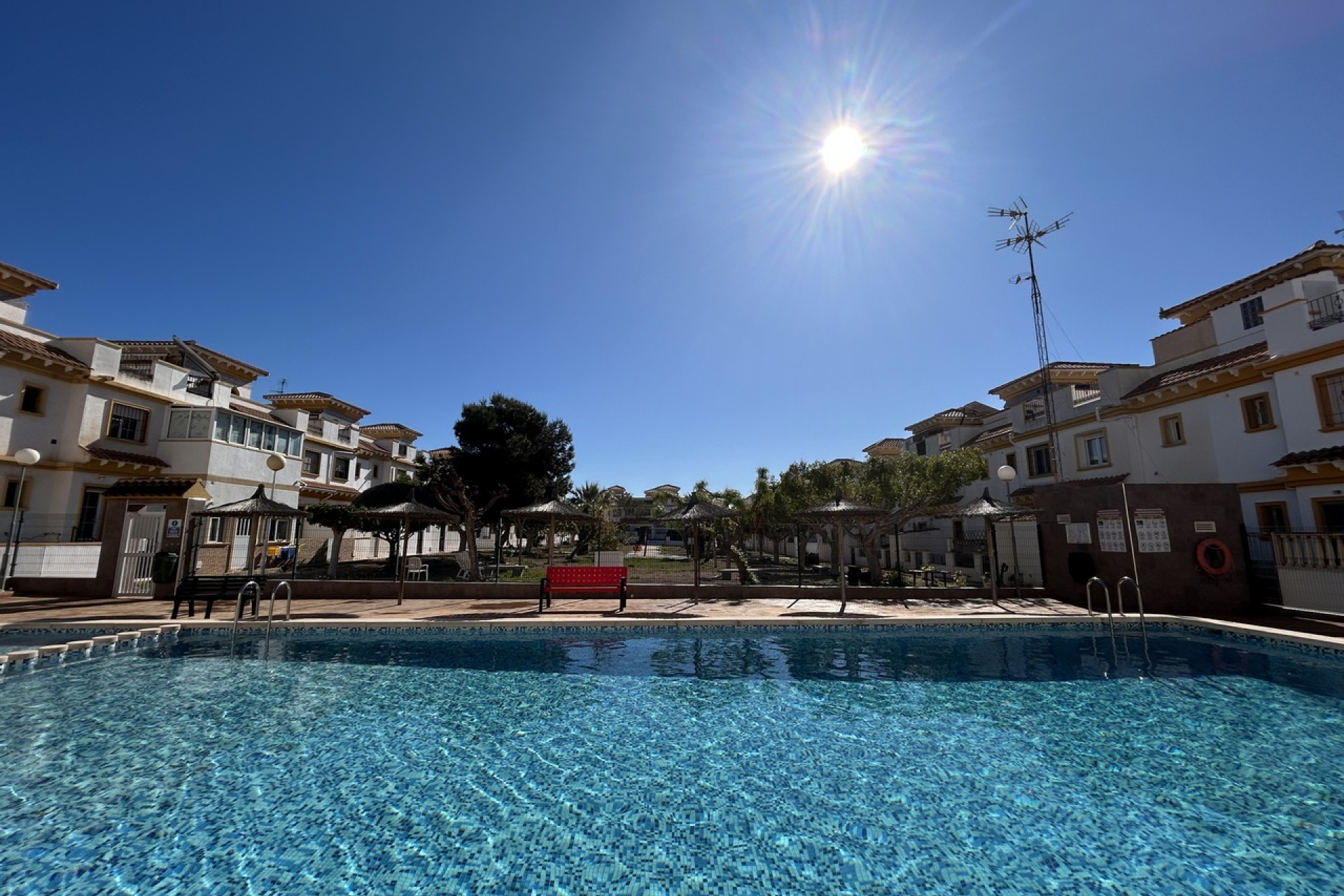 Herverkoop - 2. Town house / tussenwoning - Torrevieja - Costa Blanca Zuid