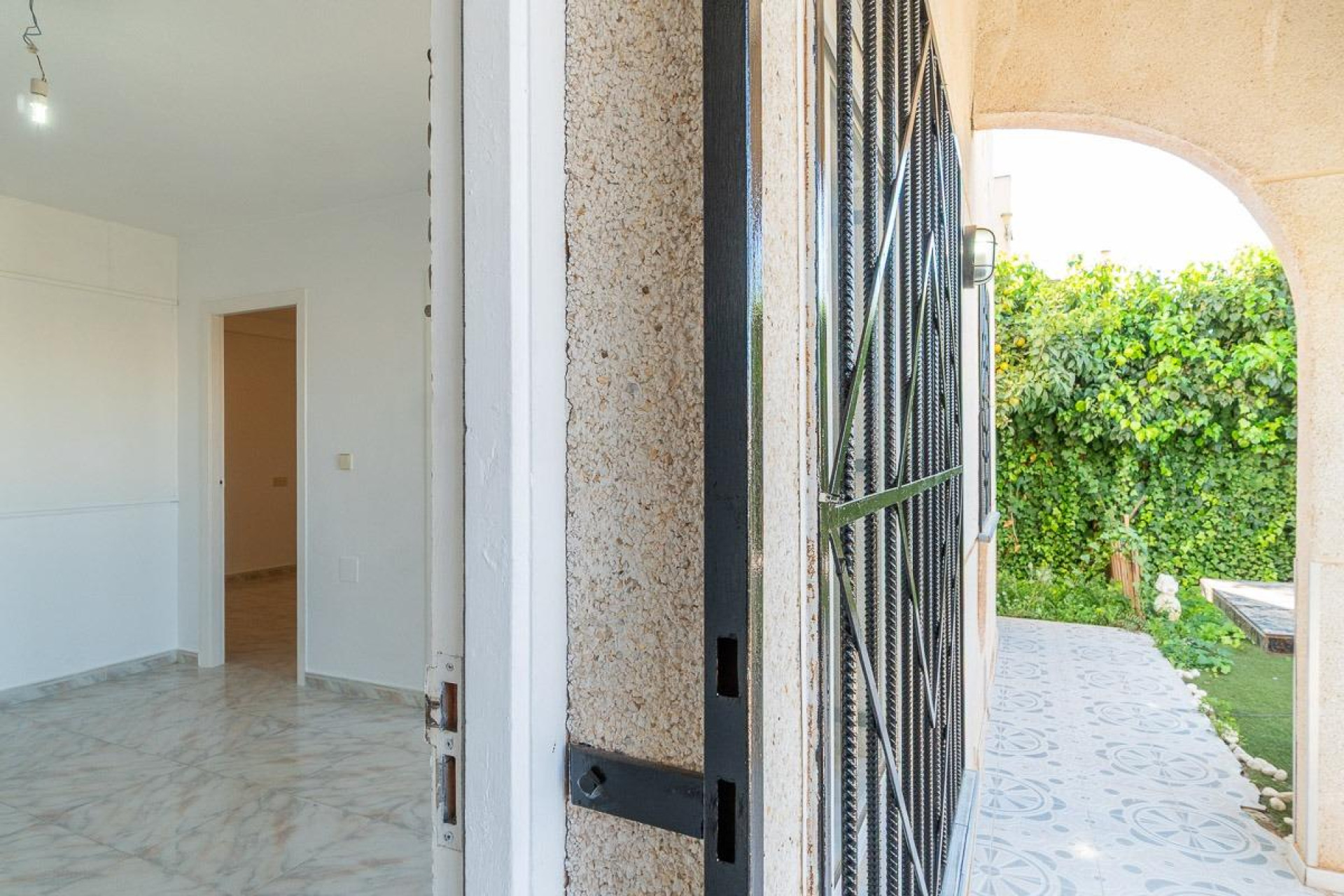 Herverkoop - 2. Town house / tussenwoning - Torrevieja - Costa Blanca Zuid