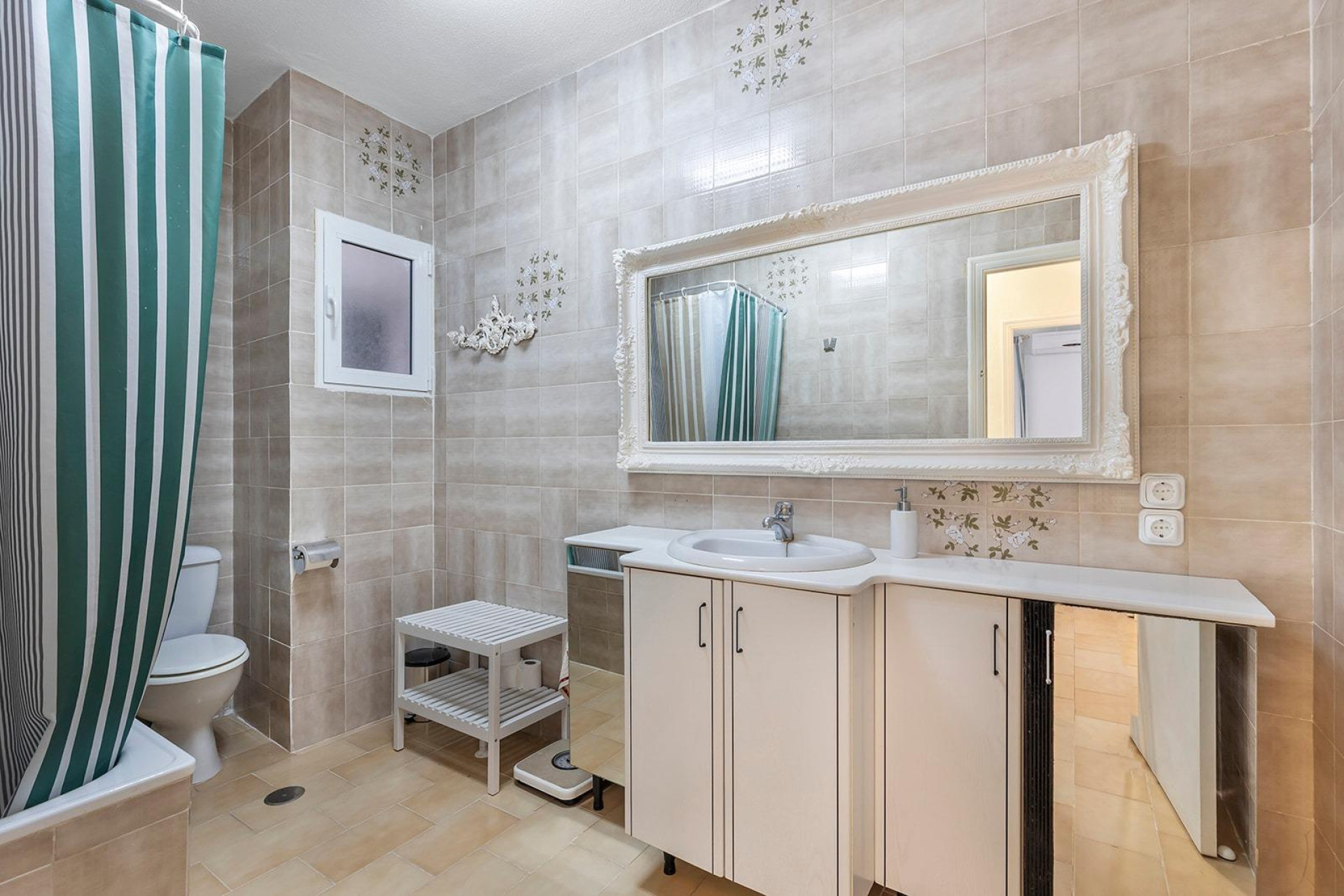 Herverkoop - 2. Town house / tussenwoning - Torrevieja - Costa Blanca Zuid