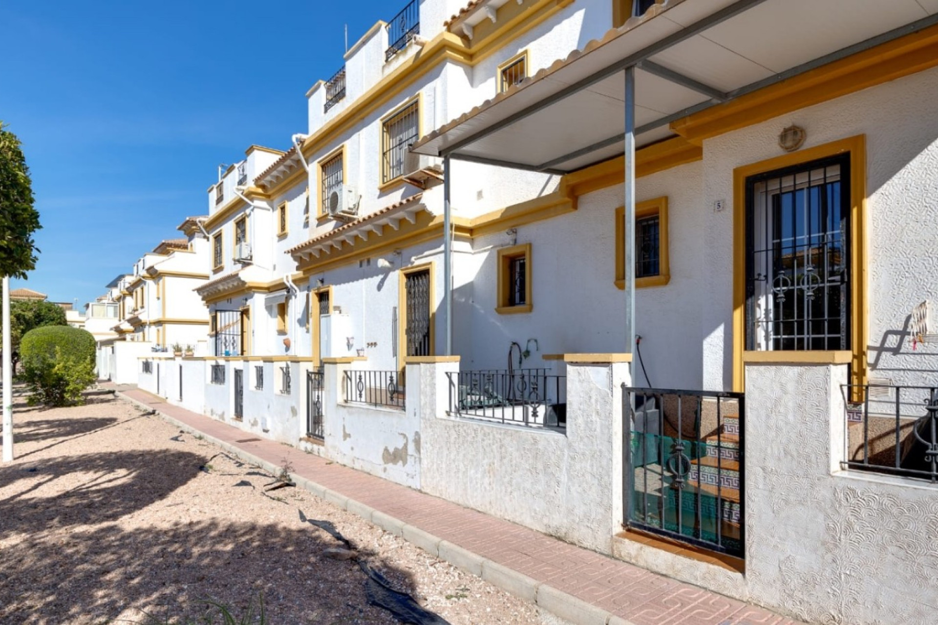 Herverkoop - 2. Town house / tussenwoning - Torrevieja - Costa Blanca Zuid