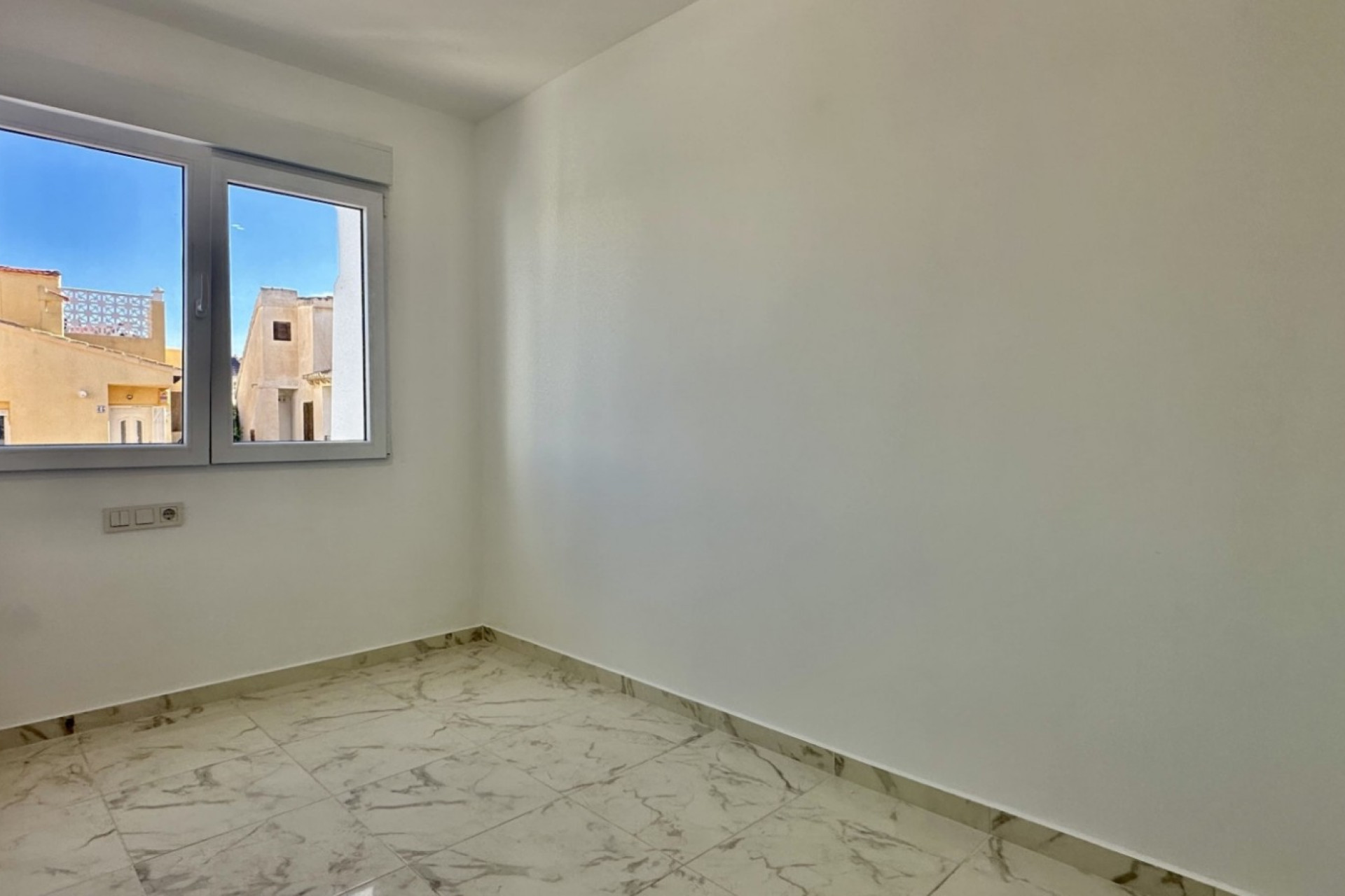 Herverkoop - 2. Town house / tussenwoning - Torrevieja - Costa Blanca Zuid