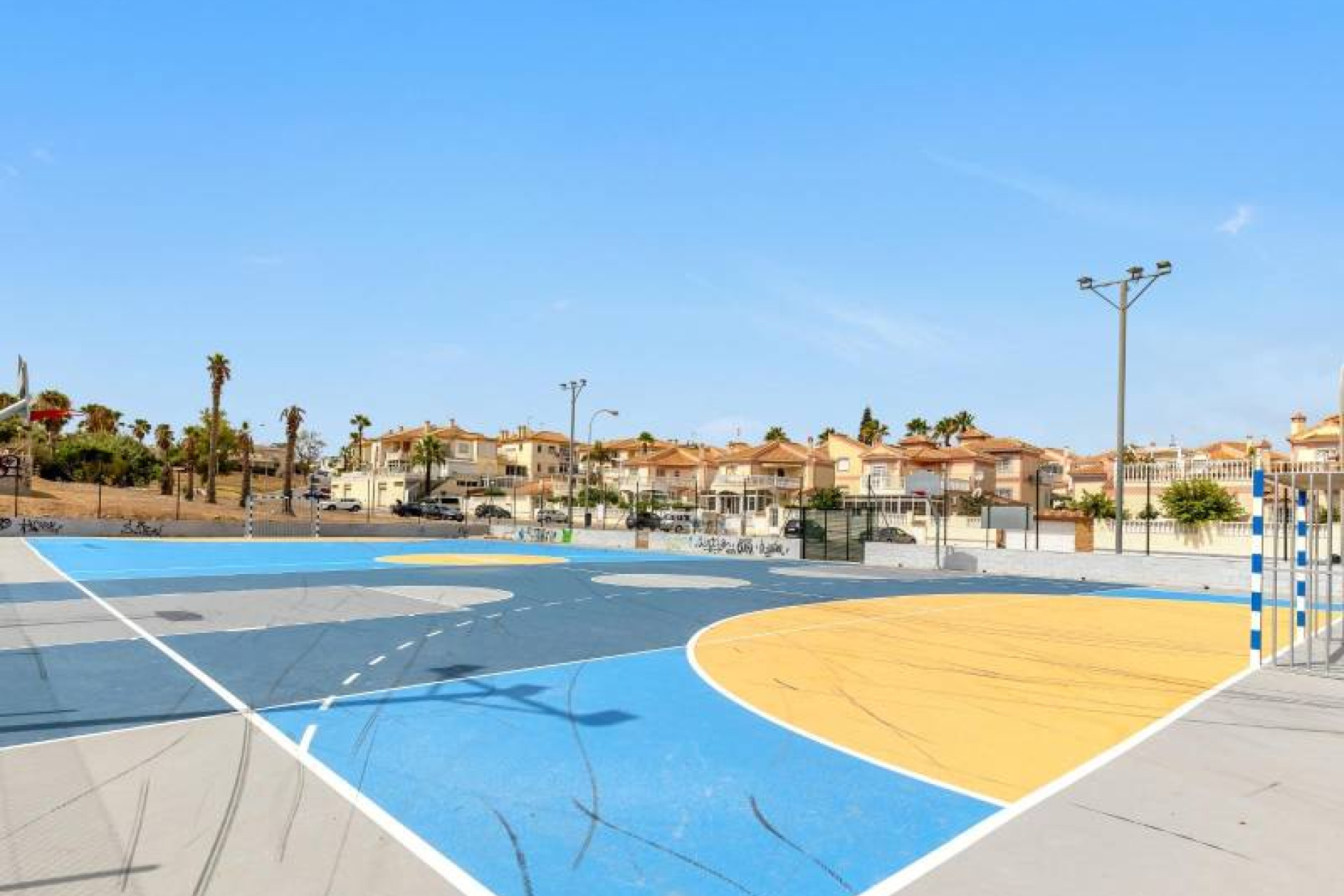 Herverkoop - 2. Town house / tussenwoning - Torrevieja - Costa Blanca Zuid