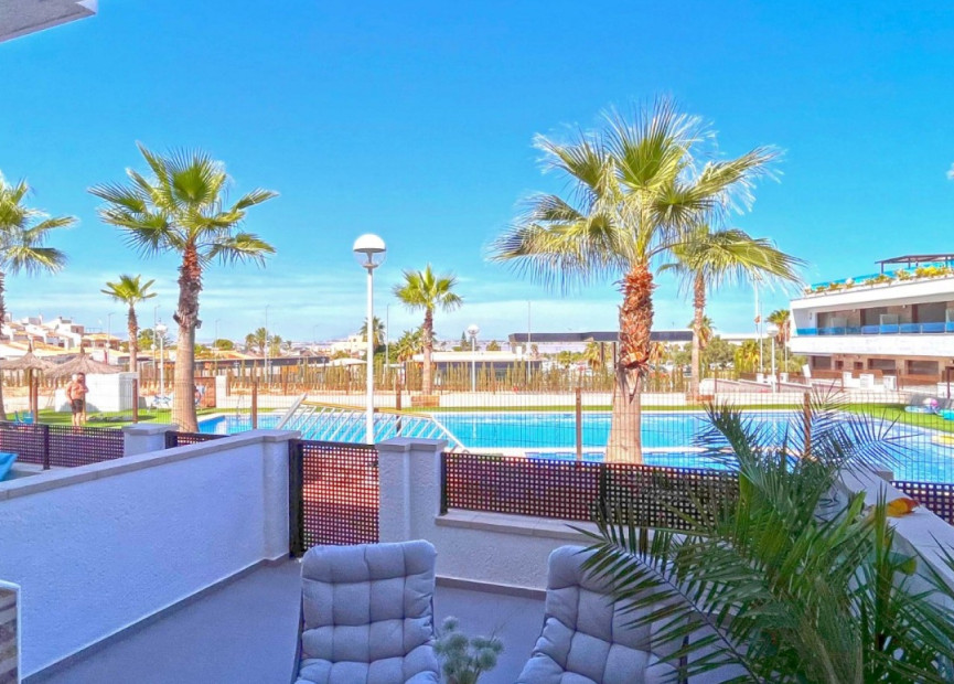 Herverkoop - 2. Town house / tussenwoning - Torrevieja - Costa Blanca Zuid