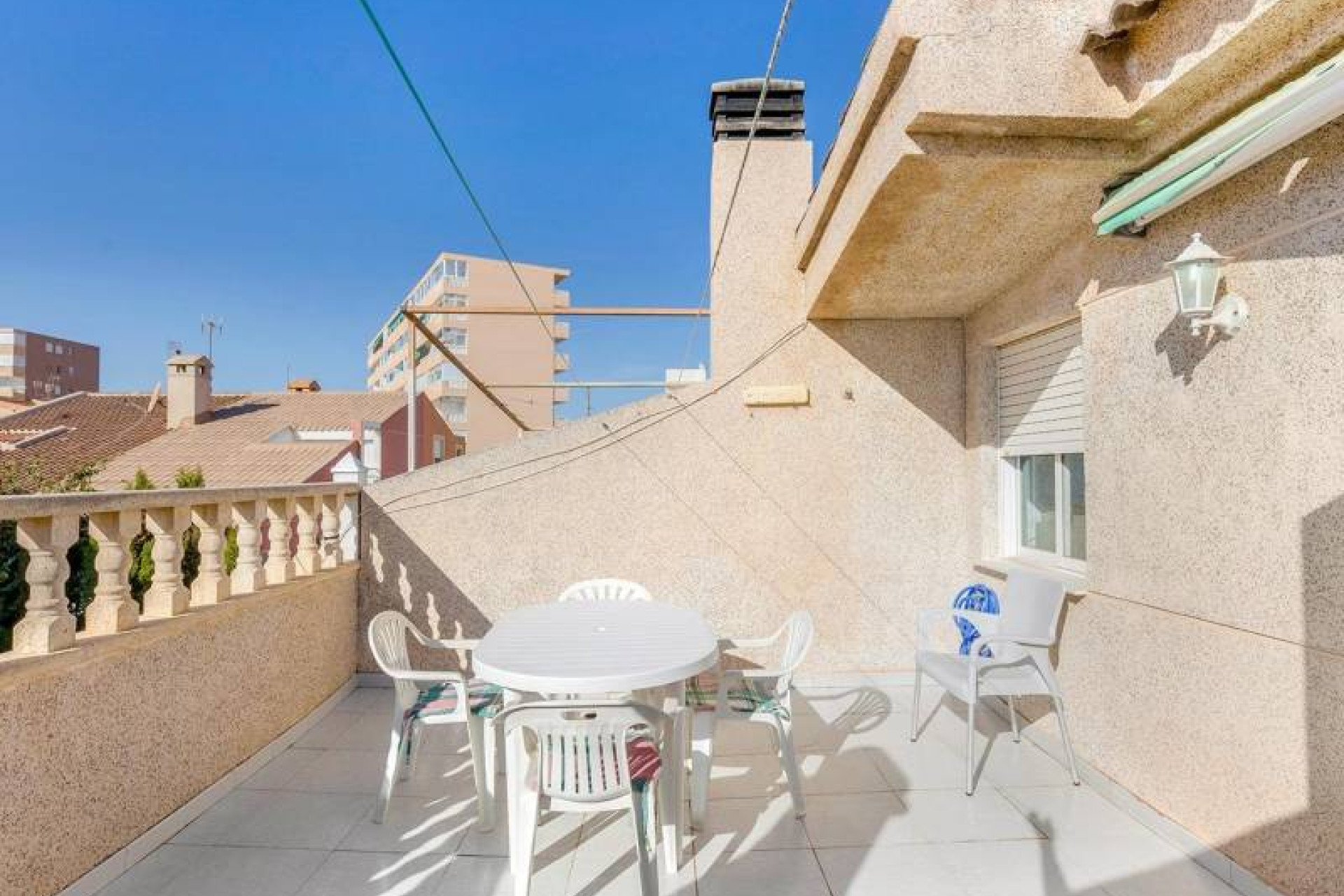Herverkoop - 2. Town house / tussenwoning - Torrevieja - Costa Blanca Zuid