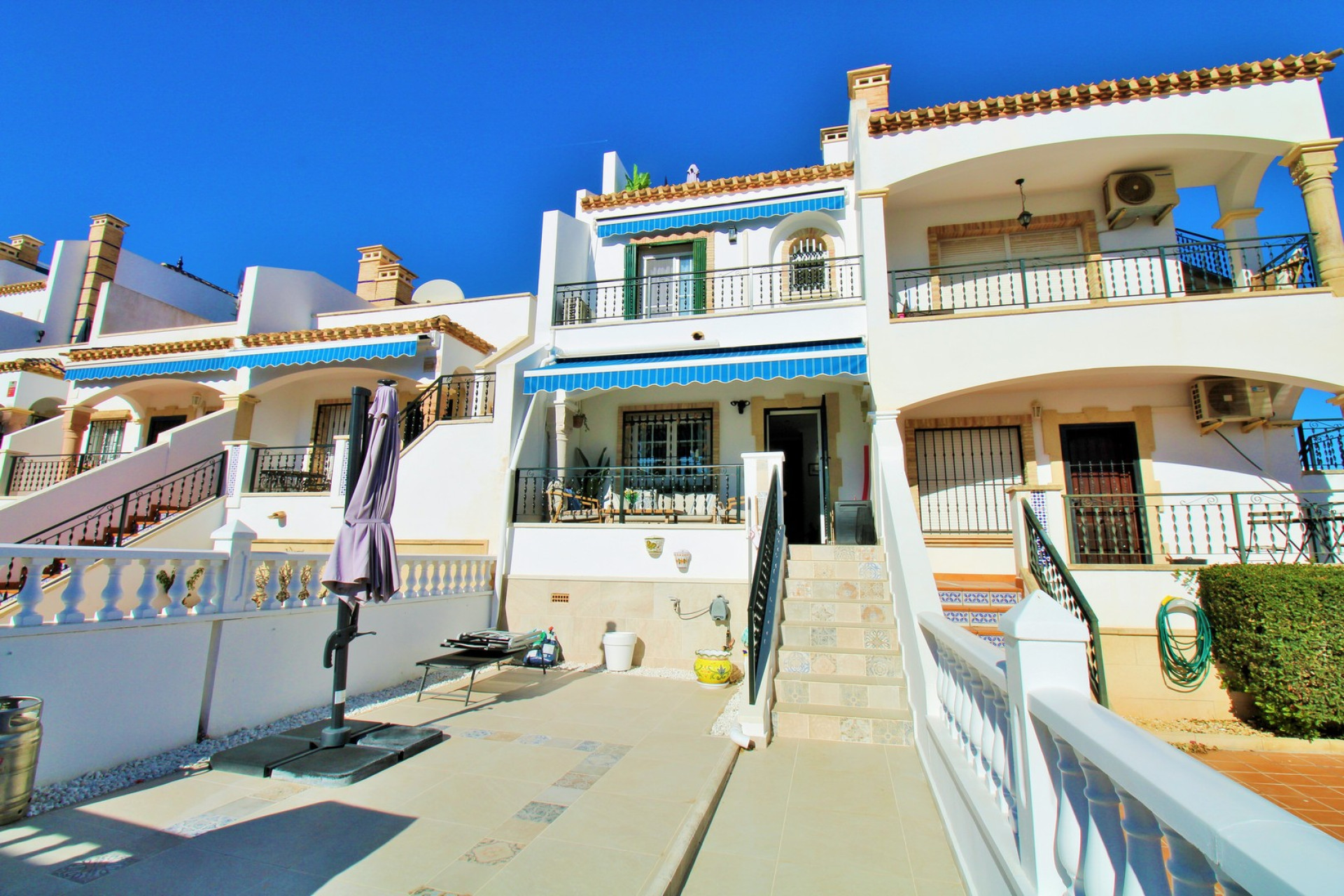 Herverkoop - 2. Town house / tussenwoning - Villamartin - Costa Blanca Zuid