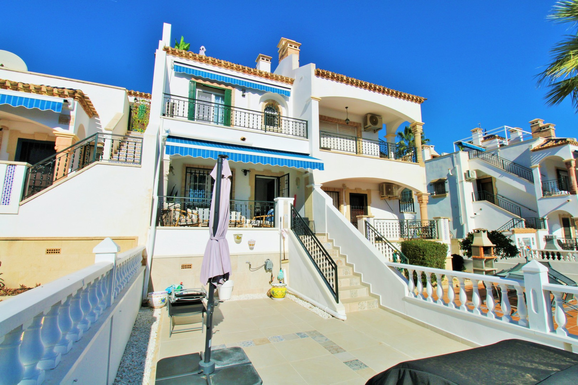 Herverkoop - 2. Town house / tussenwoning - Villamartin - Costa Blanca Zuid