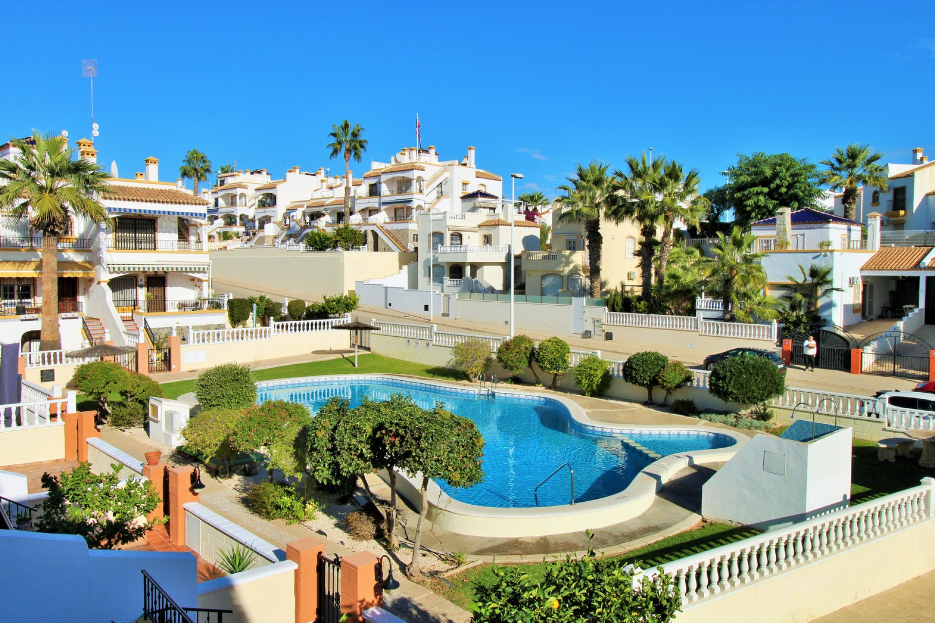 Herverkoop - 2. Town house / tussenwoning - Villamartin - Costa Blanca Zuid