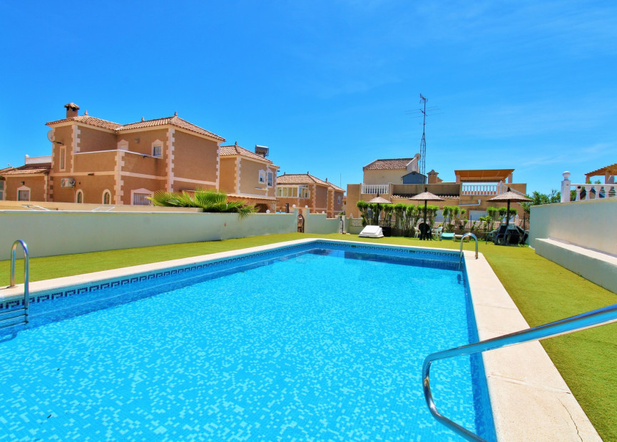 Herverkoop - 2. Town house / tussenwoning - Villamartin - Costa Blanca Zuid