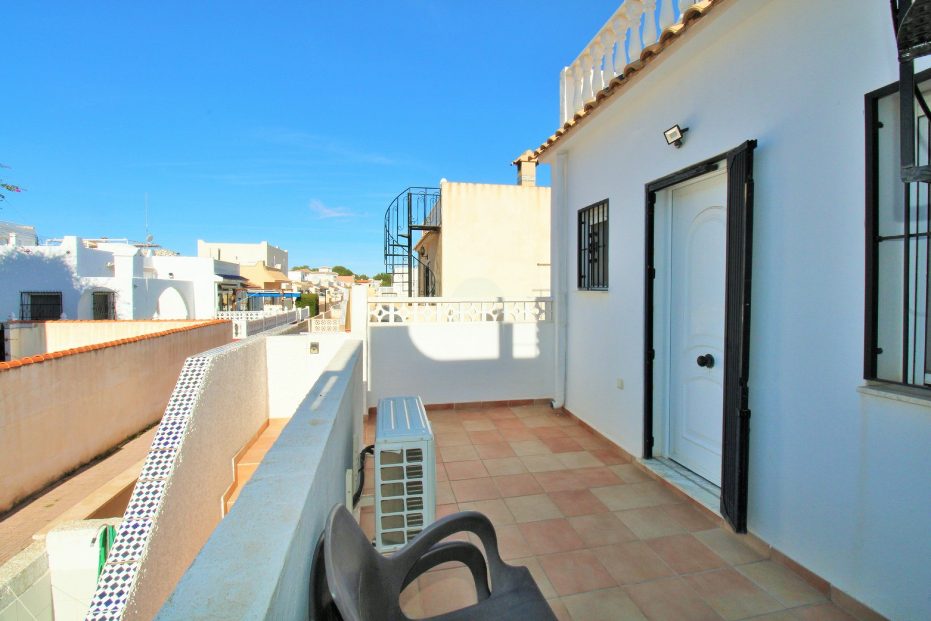 Herverkoop - 2. Town house - Villamartin - Orihuela Costa