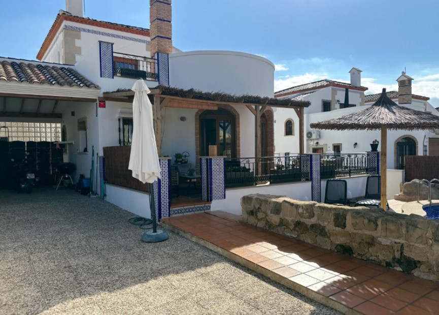 Herverkoop - 3. Halfvrijstaand huis - Algorfa - Costa Blanca Zuid