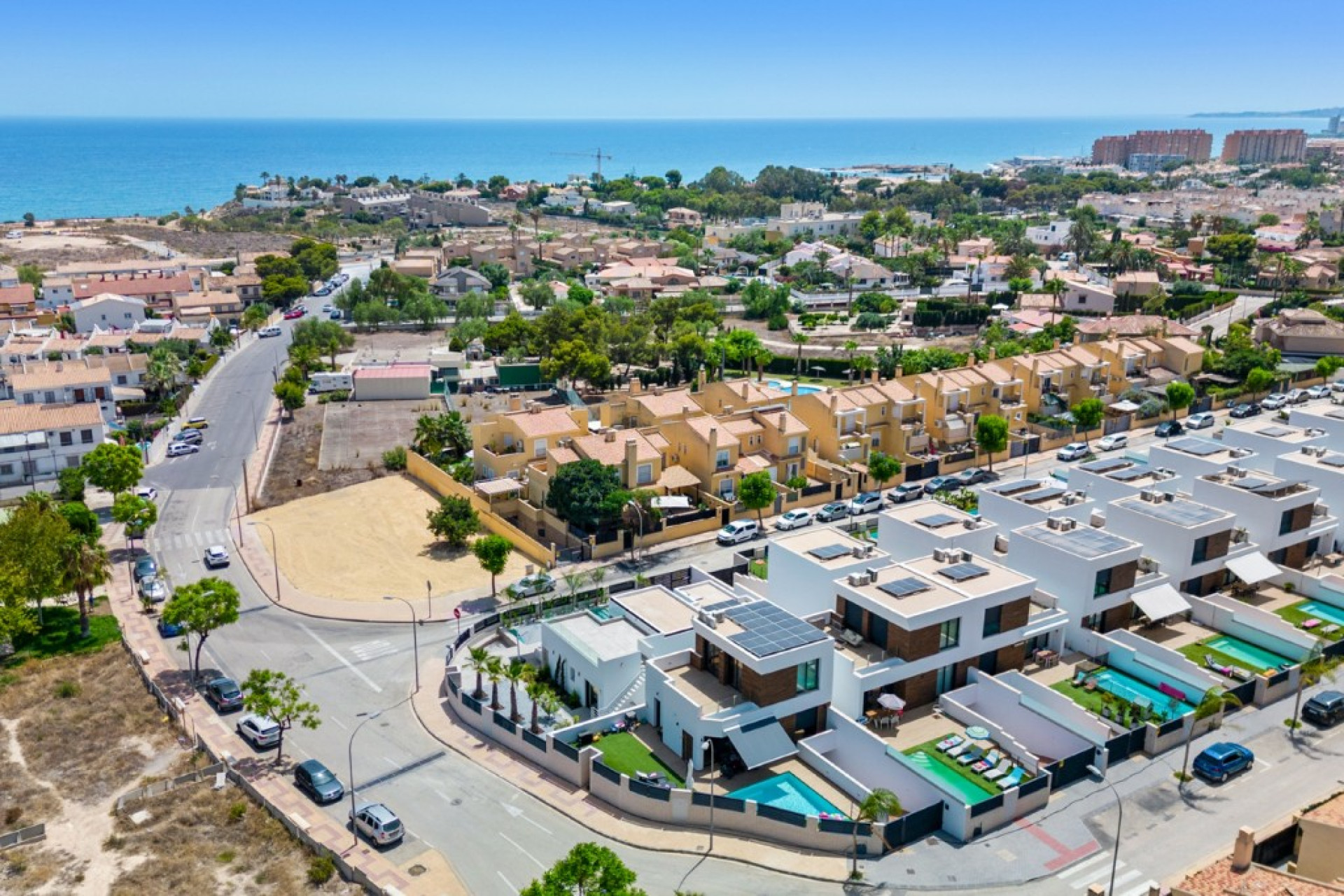 Herverkoop - 3. Halfvrijstaand huis - Alicante - Costa Blanca Noord