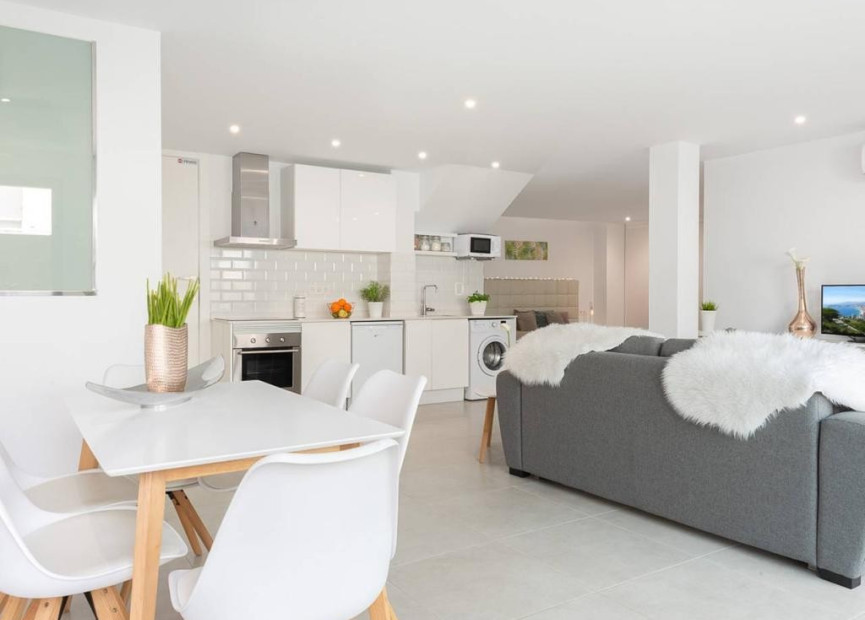 Herverkoop - 3. Halfvrijstaand huis - Benijofar - Costa Blanca Zuid