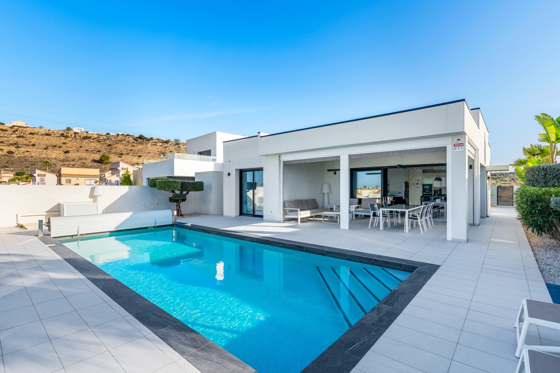 Herverkoop - 3. Halfvrijstaand huis - Benijofar - Costa Blanca Zuid