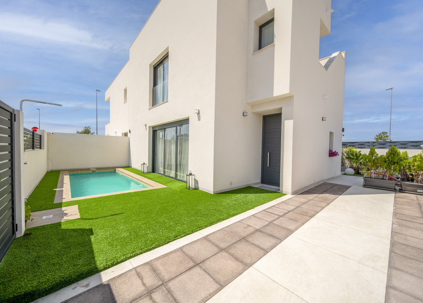 Herverkoop - 3. Halfvrijstaand huis - Benijofar - Costa Blanca Zuid