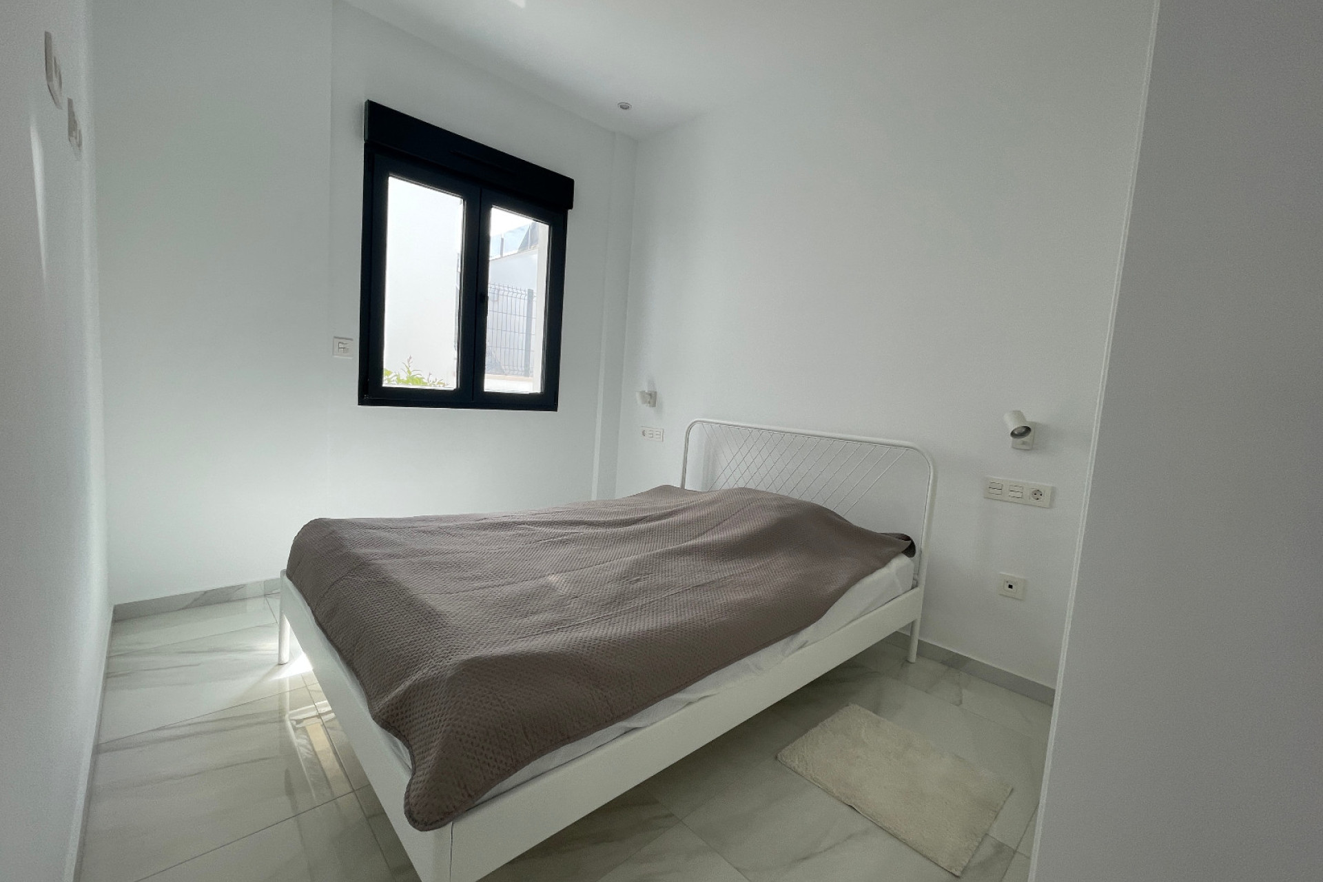 Herverkoop - 3. Halfvrijstaand huis - Benijofar - Costa Blanca Zuid