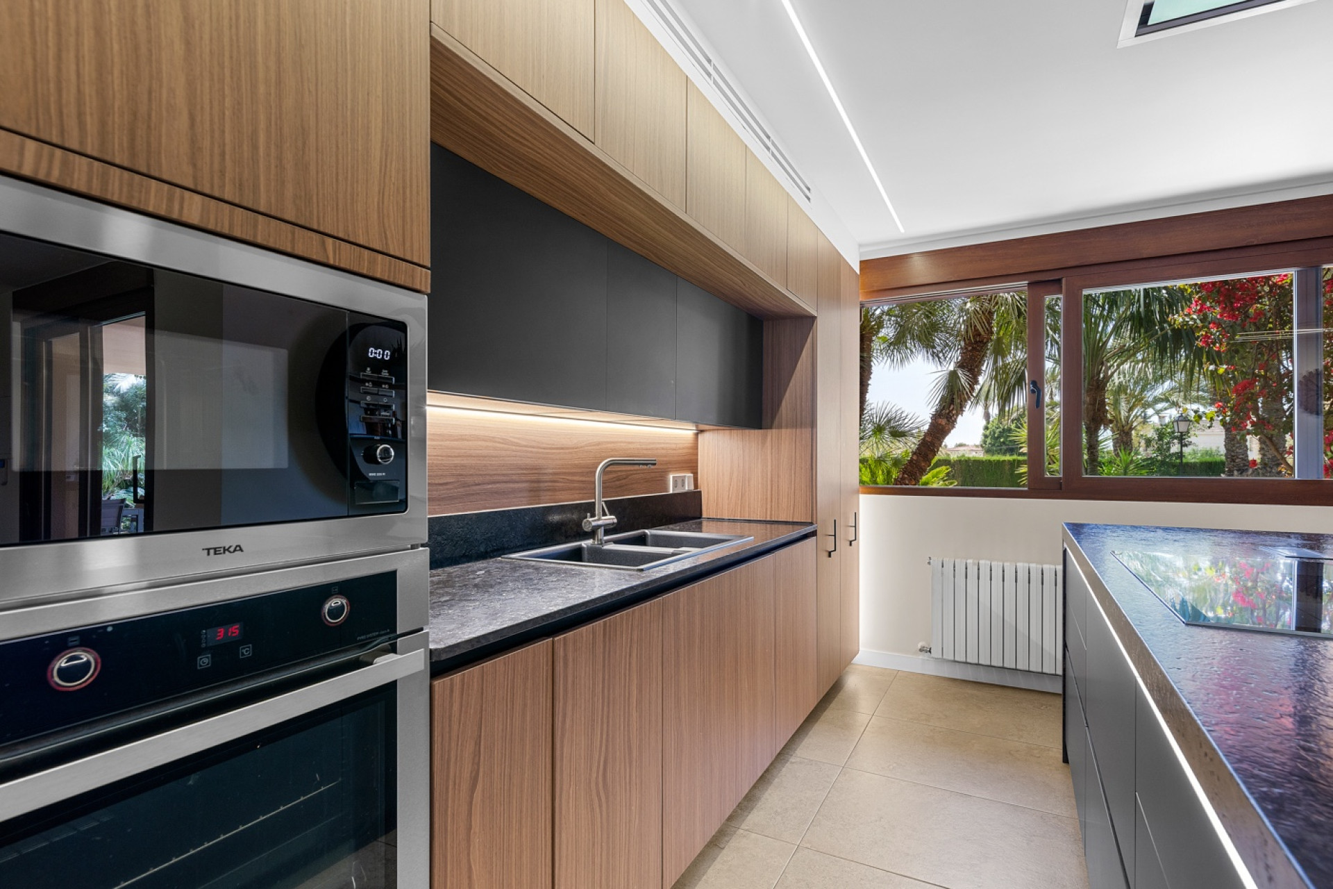 Herverkoop - 3. Halfvrijstaand huis - Elche - Costa Blanca Zuid