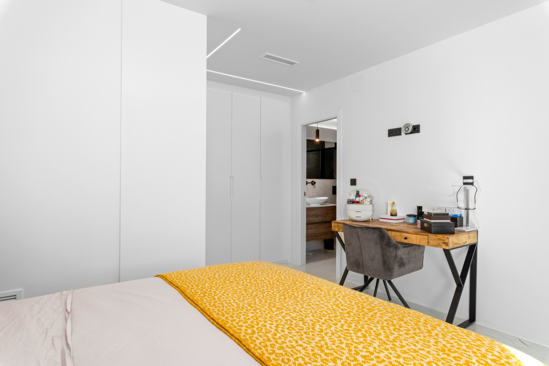 Herverkoop - 3. Halfvrijstaand huis - Finestrat - Costa Blanca Noord