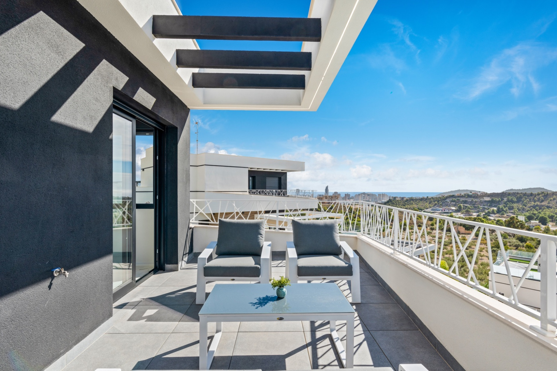 Herverkoop - 3. Halfvrijstaand huis - Finestrat - Costa Blanca Noord