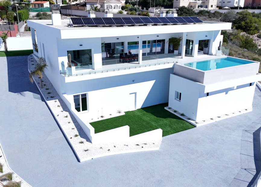 Herverkoop - 3. Halfvrijstaand huis - La Marina - Costa Blanca Noord