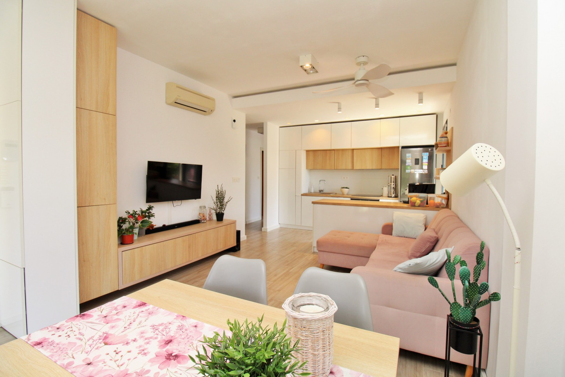 Herverkoop - 3. Halfvrijstaand huis - La Zenia - Costa Blanca Zuid