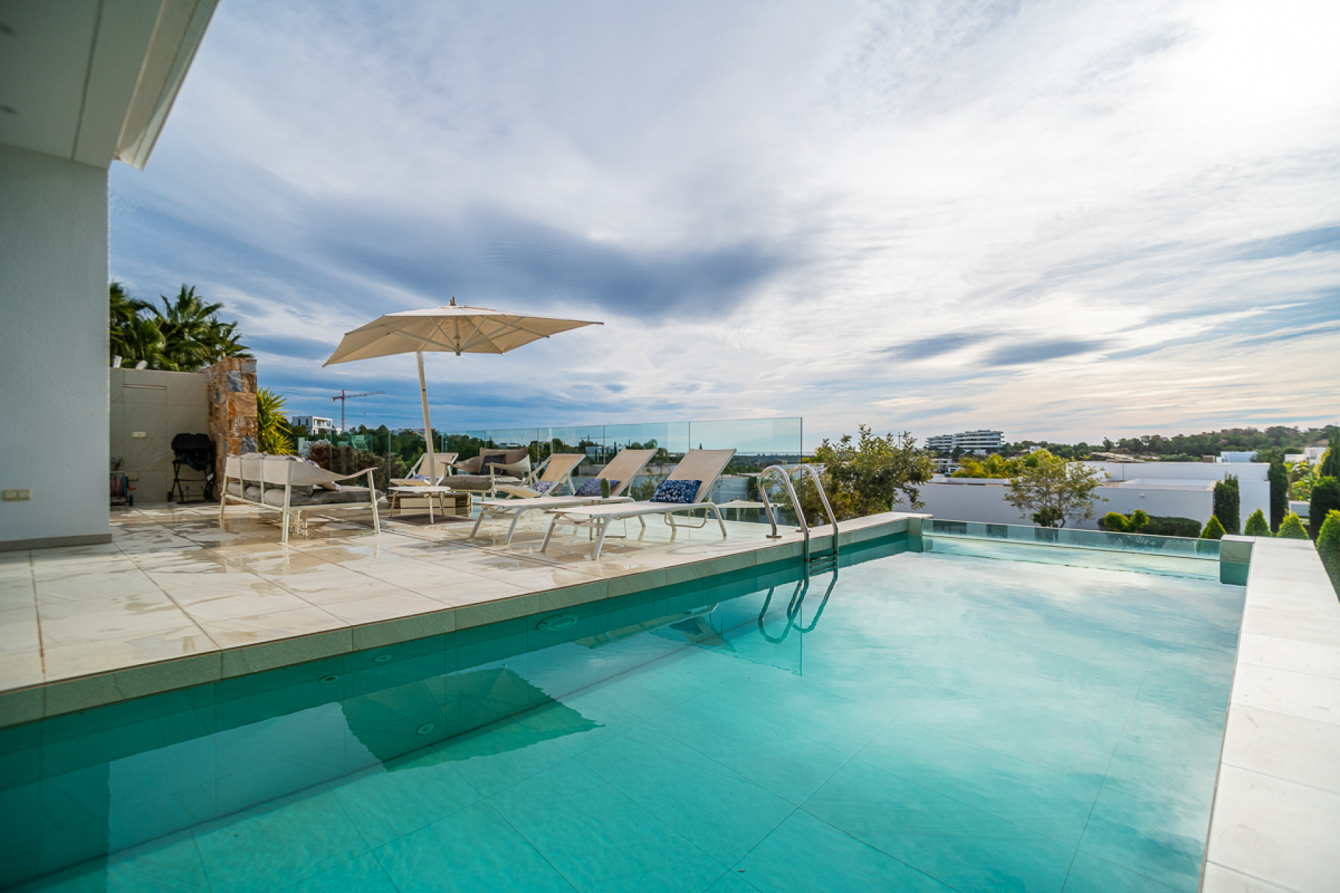 Herverkoop - 3. Halfvrijstaand huis - Las Colinas Golf and Country Club - Costa Blanca Zuid