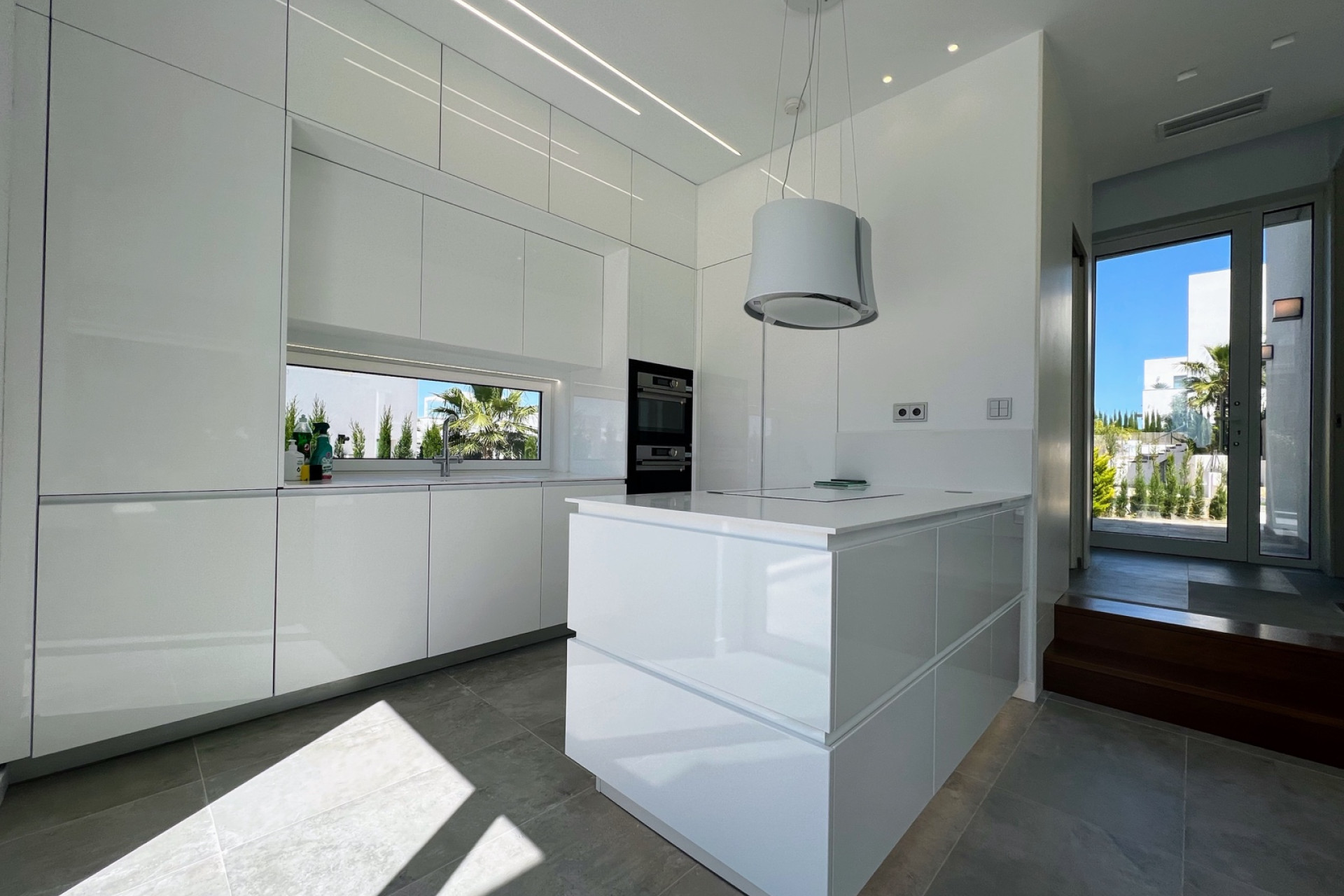 Herverkoop - 3. Halfvrijstaand huis - Las Colinas Golf and Country Club - Costa Blanca Zuid