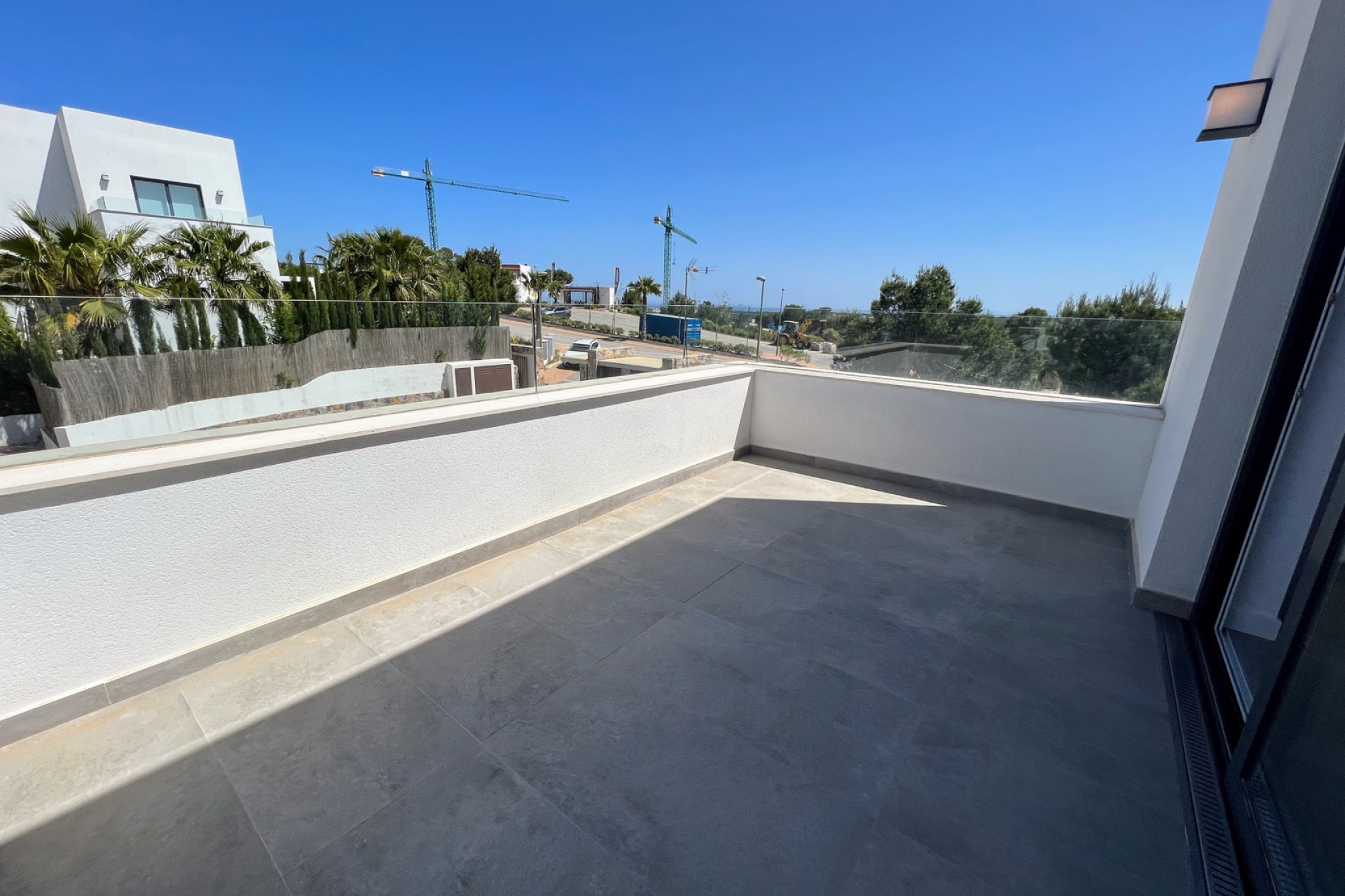 Herverkoop - 3. Halfvrijstaand huis - Las Colinas Golf and Country Club - Costa Blanca Zuid