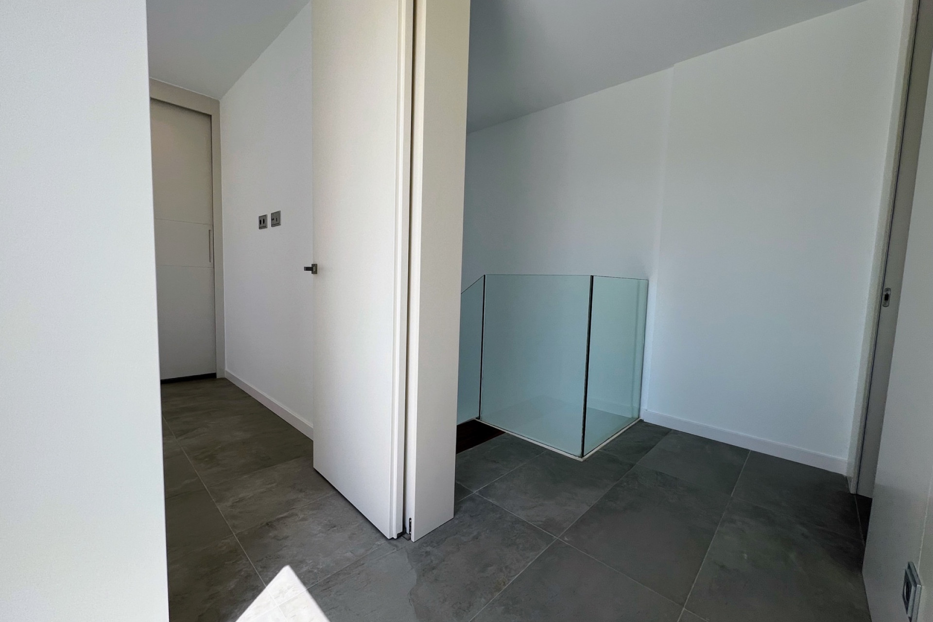 Herverkoop - 3. Halfvrijstaand huis - Las Colinas Golf and Country Club - Costa Blanca Zuid