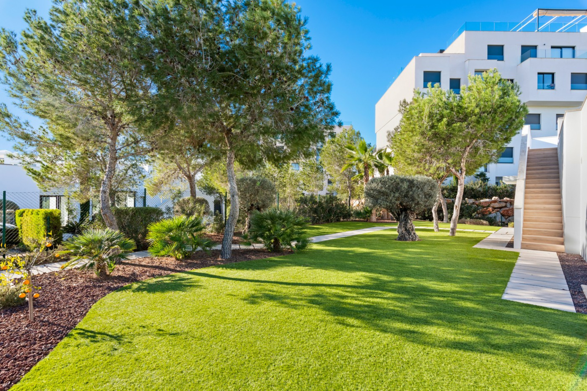 Herverkoop - 3. Halfvrijstaand huis - Las Colinas Golf and Country Club - Costa Blanca Zuid