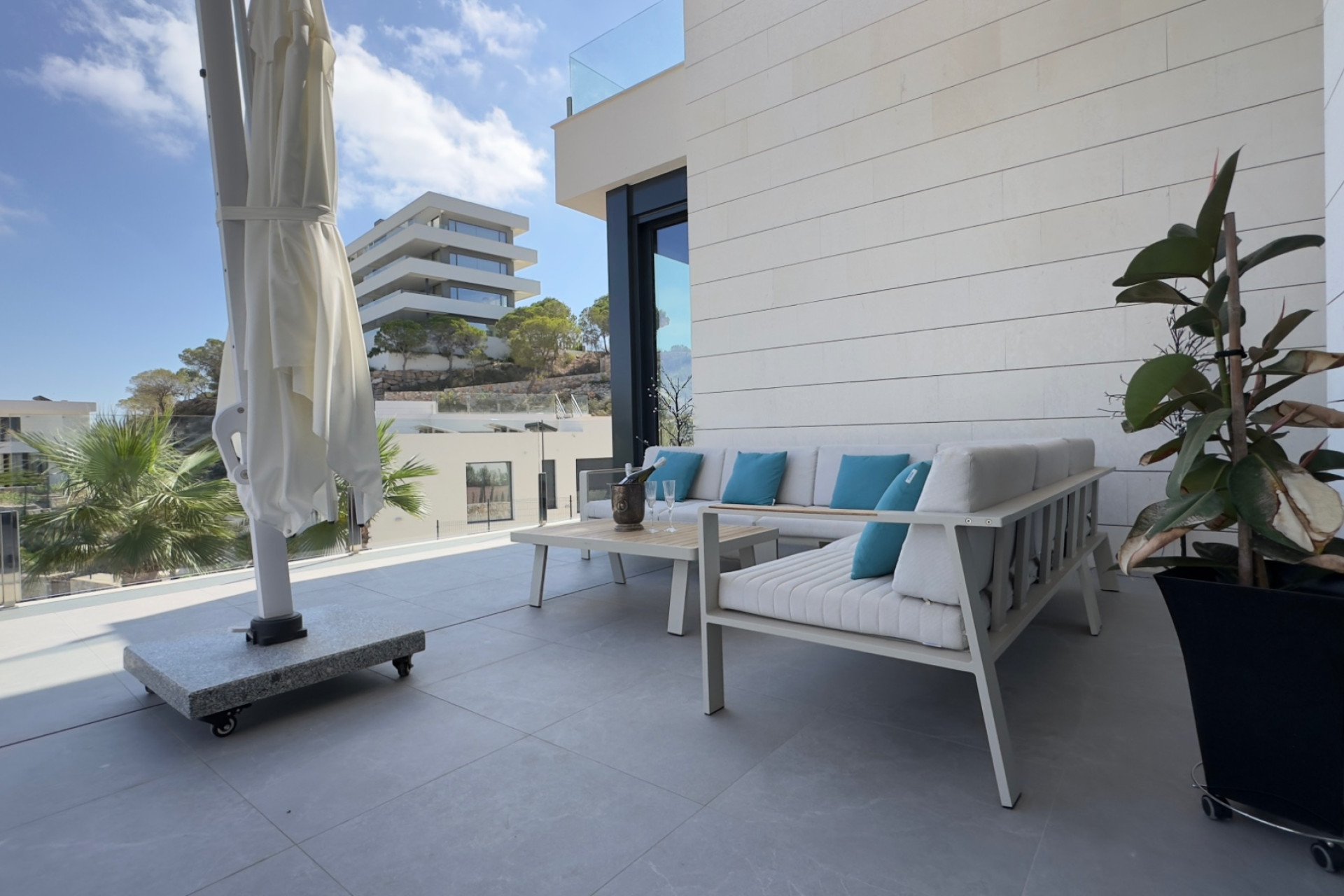 Herverkoop - 3. Halfvrijstaand huis - Las Colinas Golf and Country Club - Costa Blanca Zuid