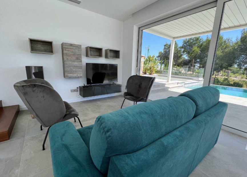 Herverkoop - 3. Halfvrijstaand huis - Las Colinas Golf and Country Club - Costa Blanca Zuid